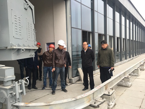 冯炼副校长进行基建项目开学巡视2.jpg
